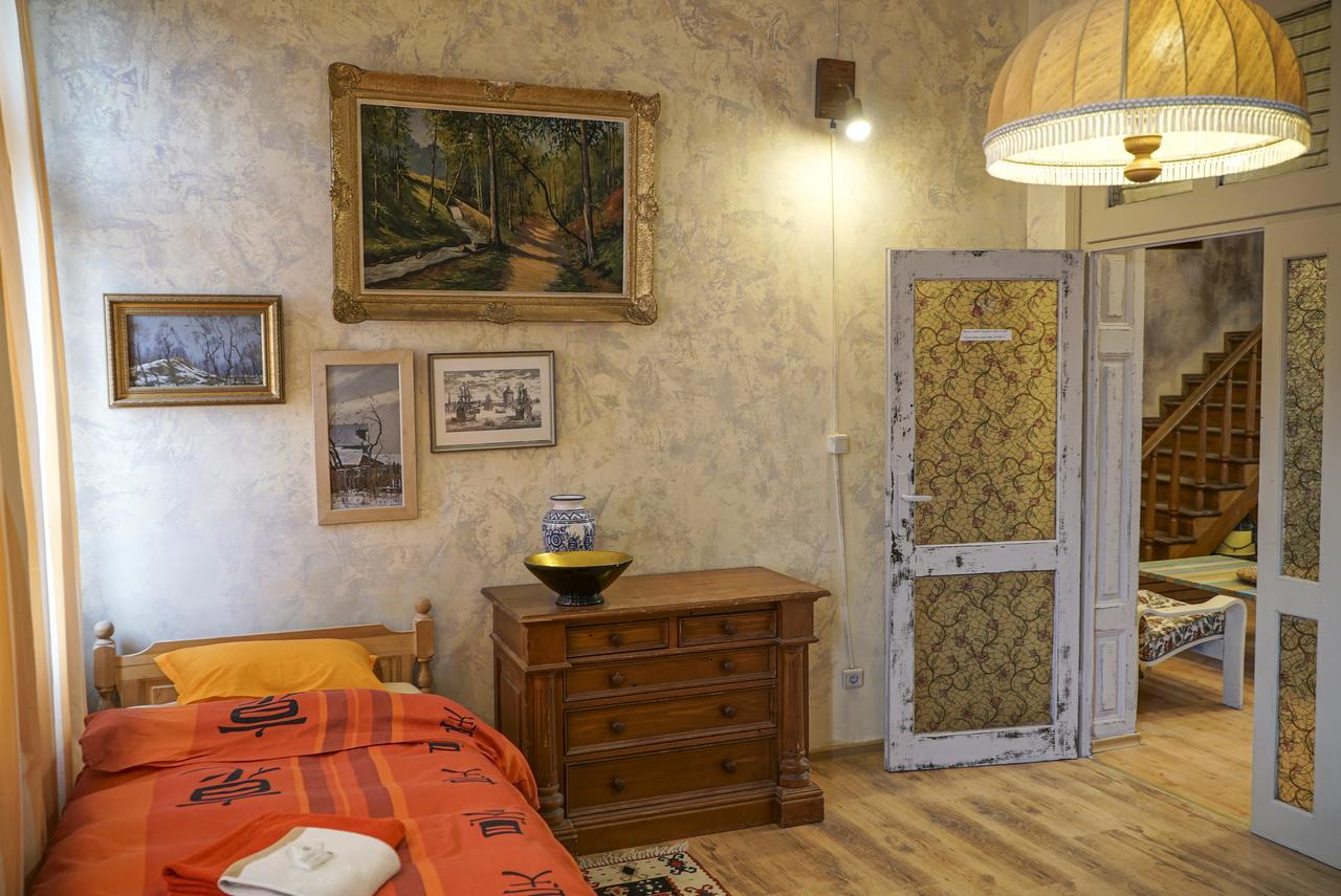 Rooster Hostel Tırnova Dış mekan fotoğraf