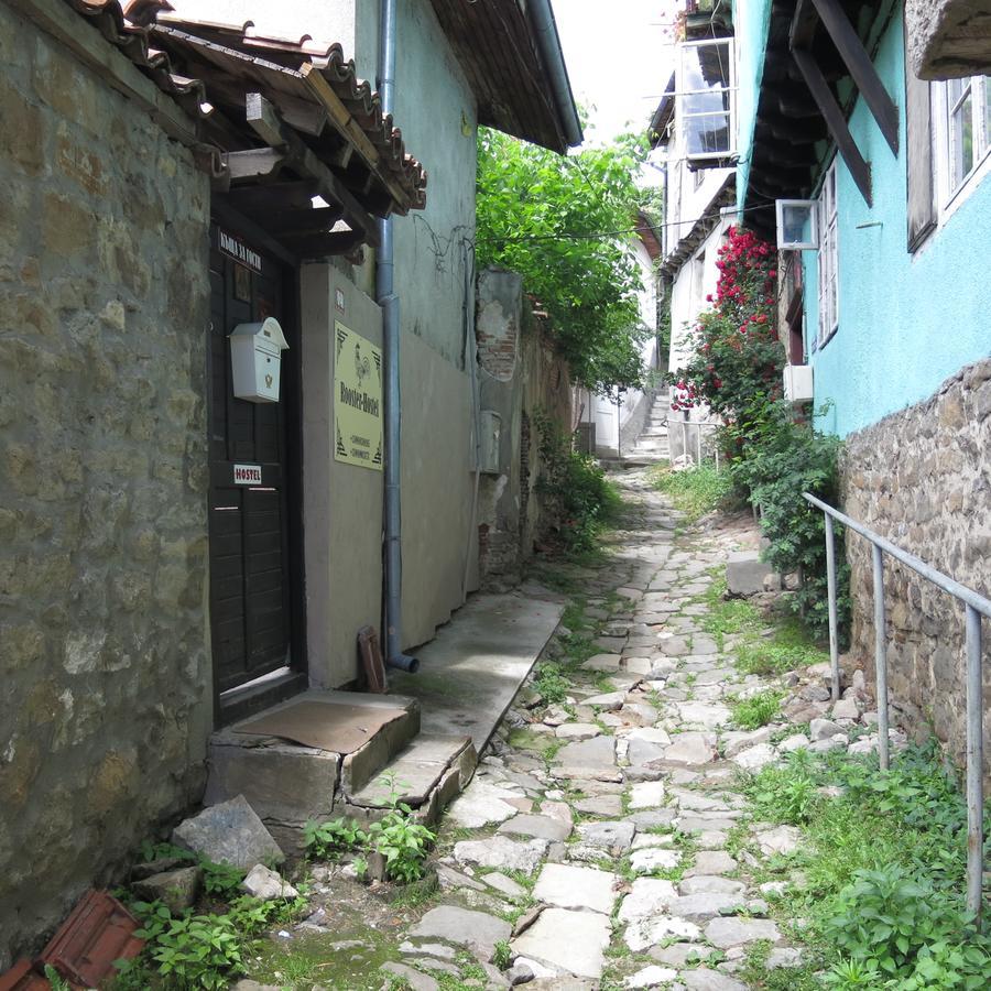 Rooster Hostel Tırnova Dış mekan fotoğraf