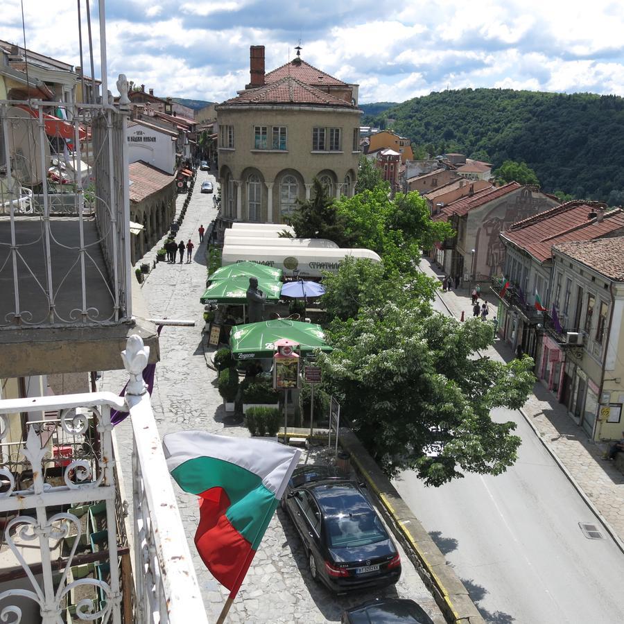 Rooster Hostel Tırnova Dış mekan fotoğraf